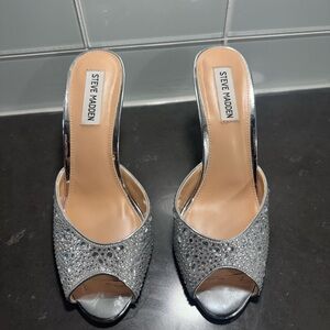 Steve Madden Sparkle Silver Heels